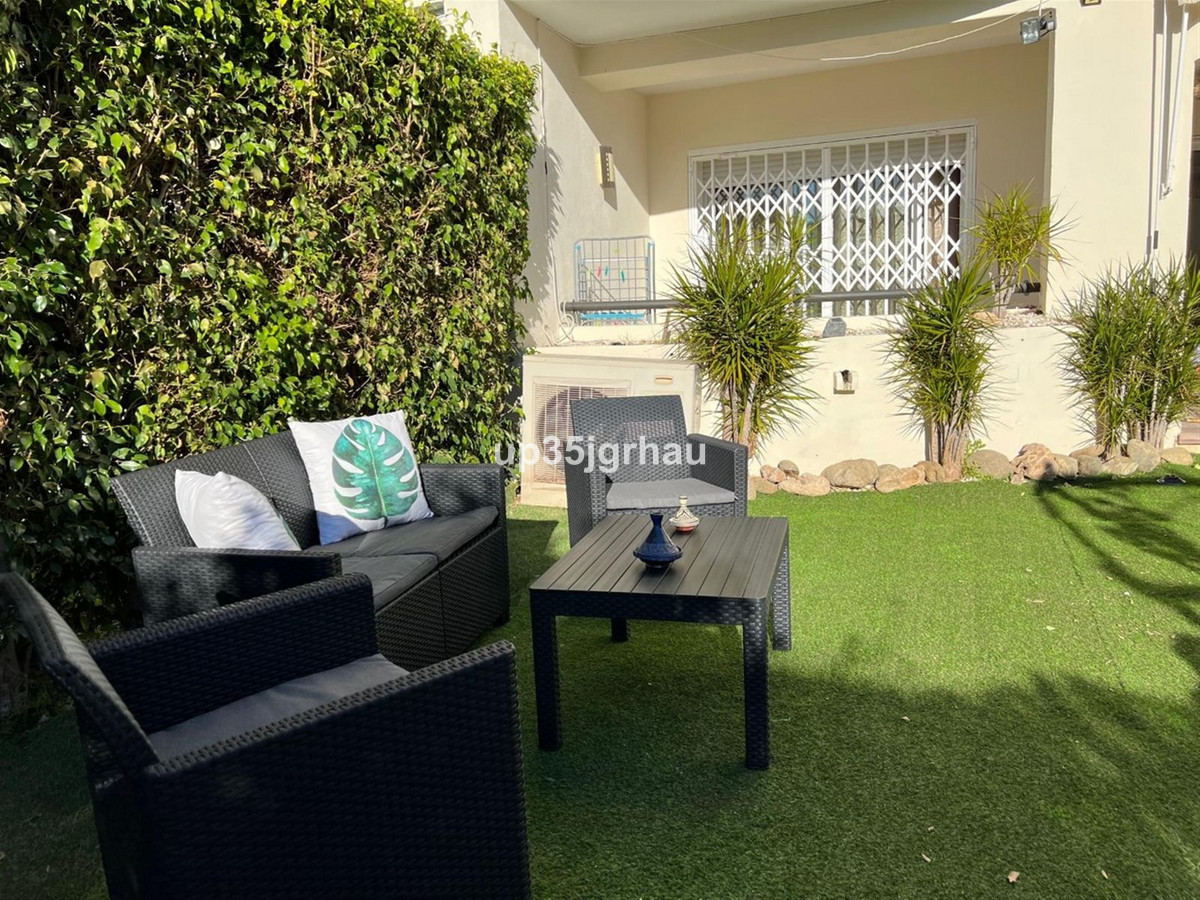 Huis te koop in Estepona | 2 slaapkamers H5327707