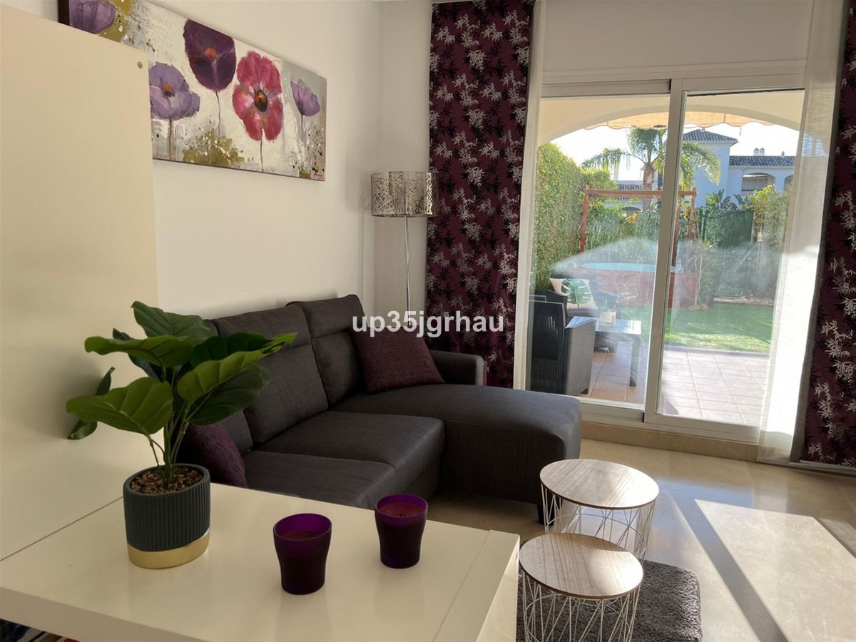 Huis te koop in Estepona | 2 slaapkamers H5327707