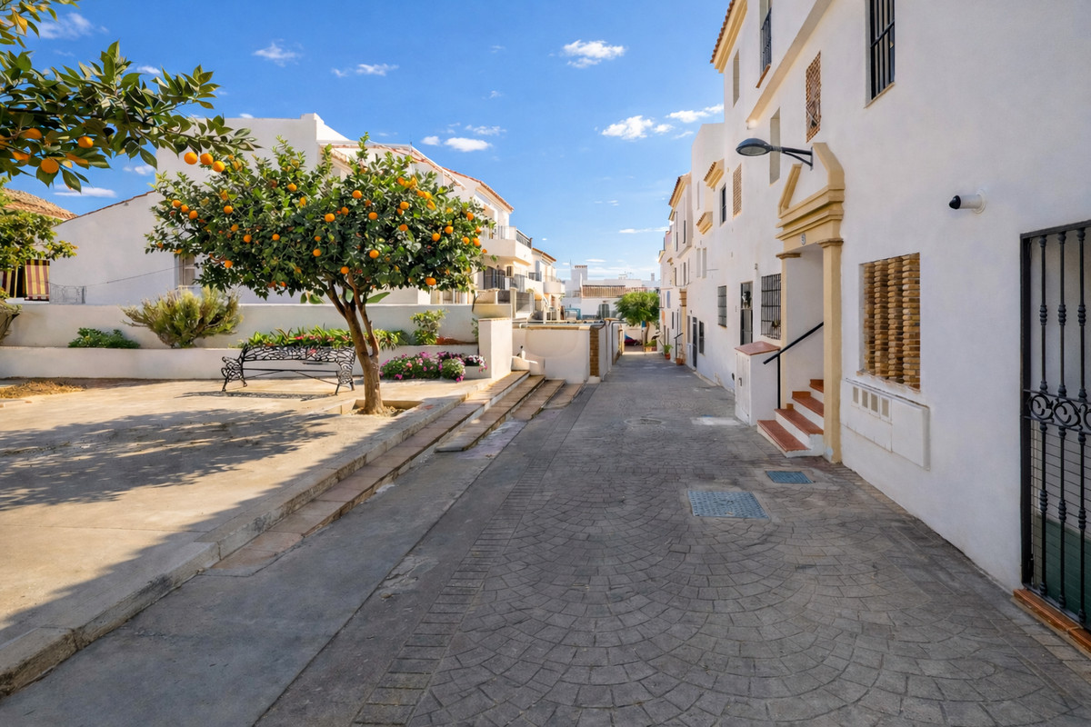 Duplex te koop in Estepona | 3 slaapkamers H5327881