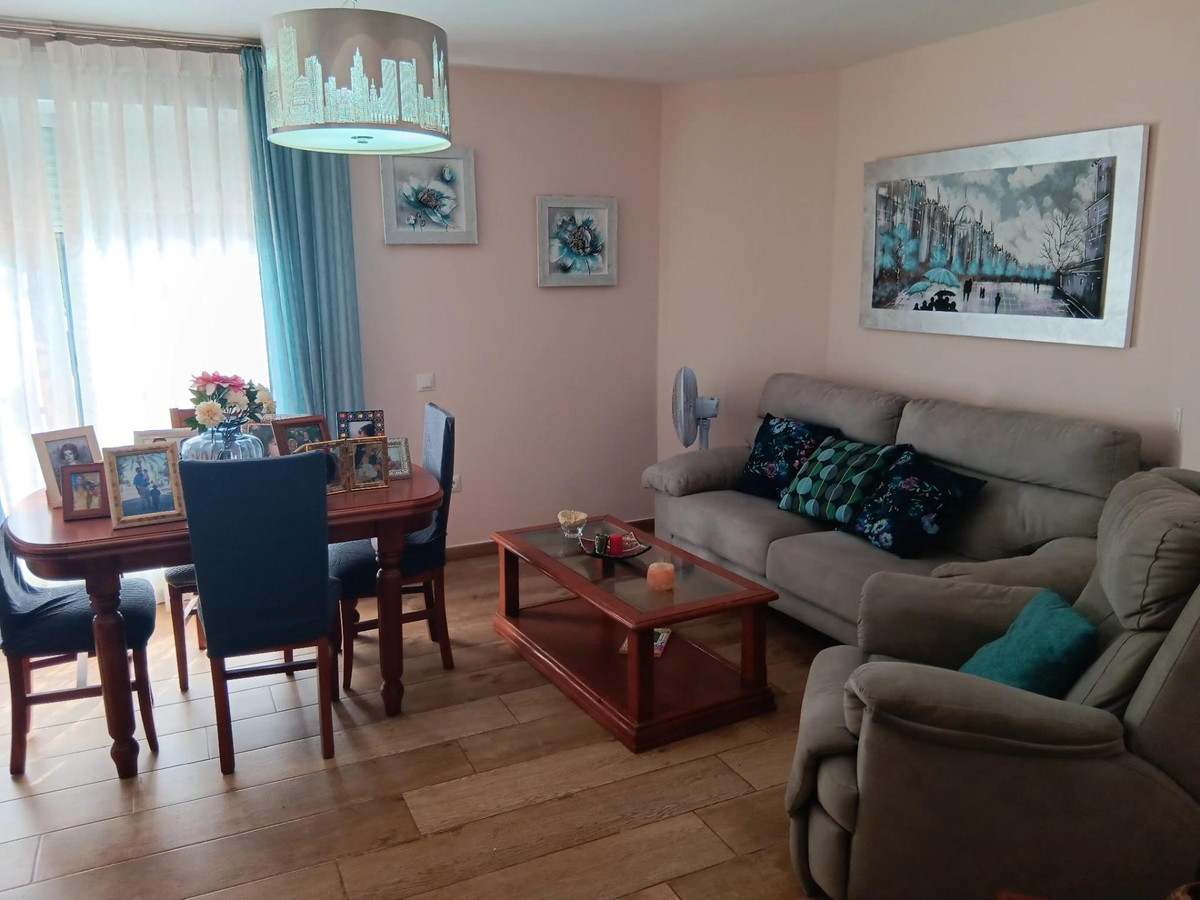 Appartement te koop in Estepona | 3 slaapkamers H5328496