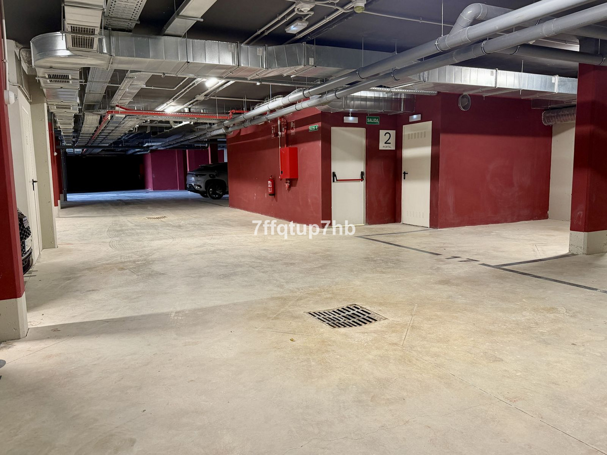 Appartement te koop in Estepona | 2 slaapkamers H5329942