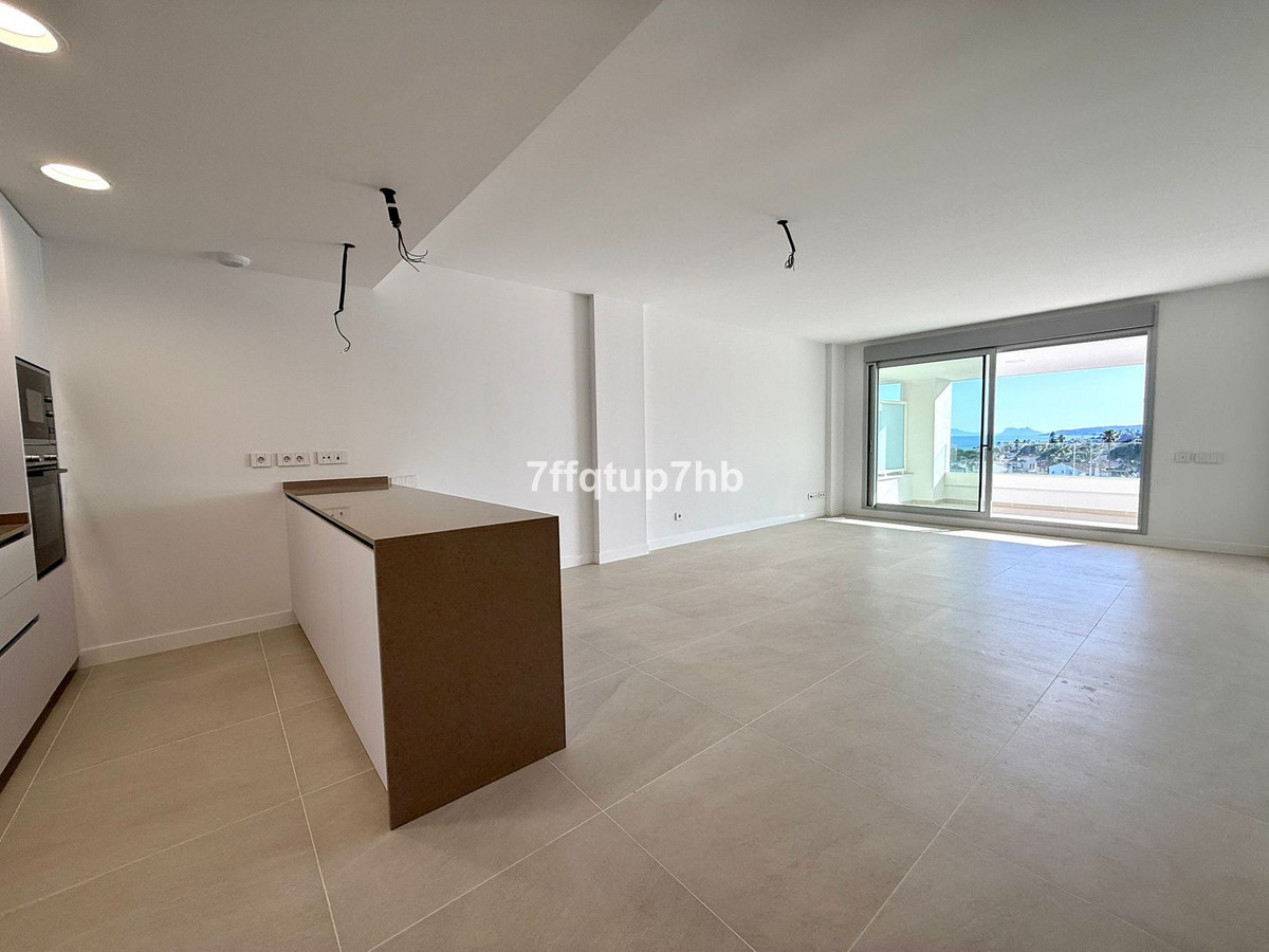 Appartement te koop in Estepona | 2 slaapkamers H5329942