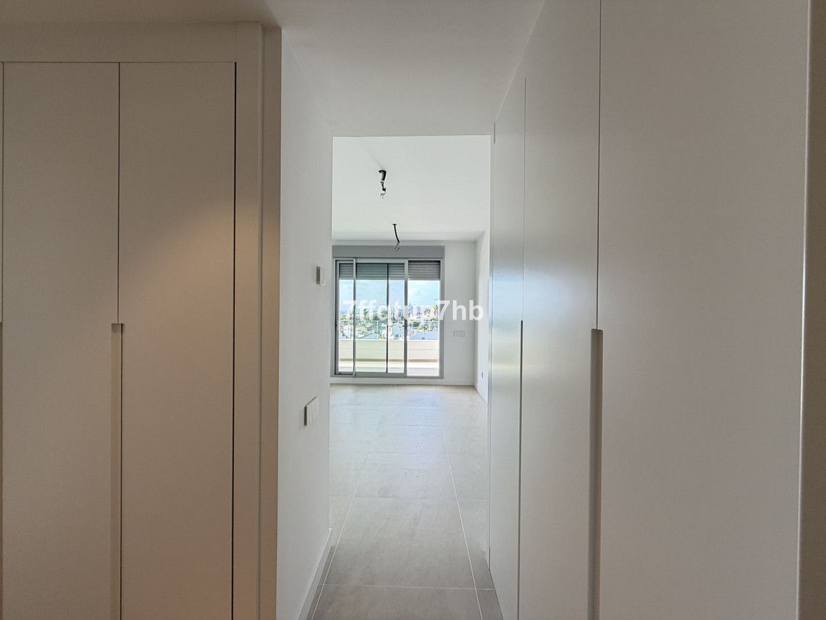 Appartement te koop in Estepona | 2 slaapkamers H5329942