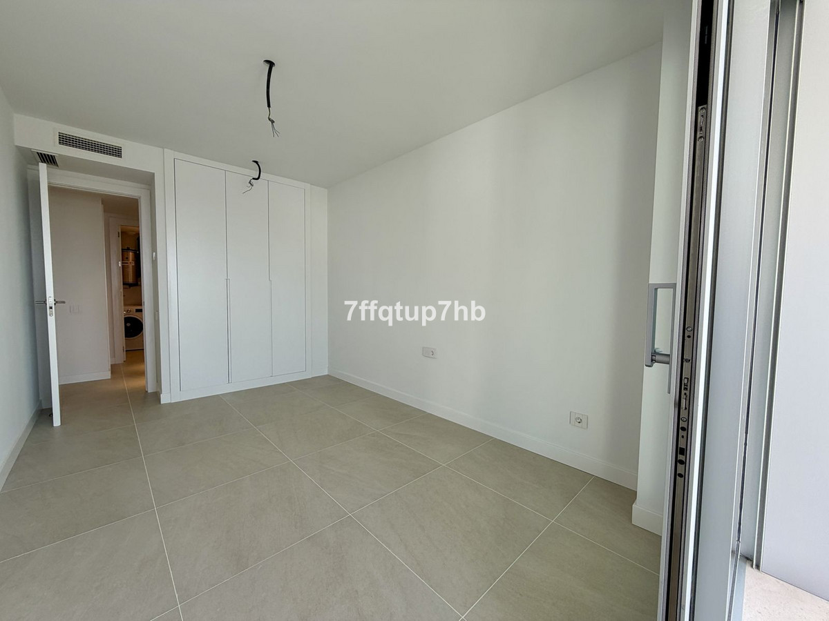 Appartement te koop in Estepona | 2 slaapkamers H5329942