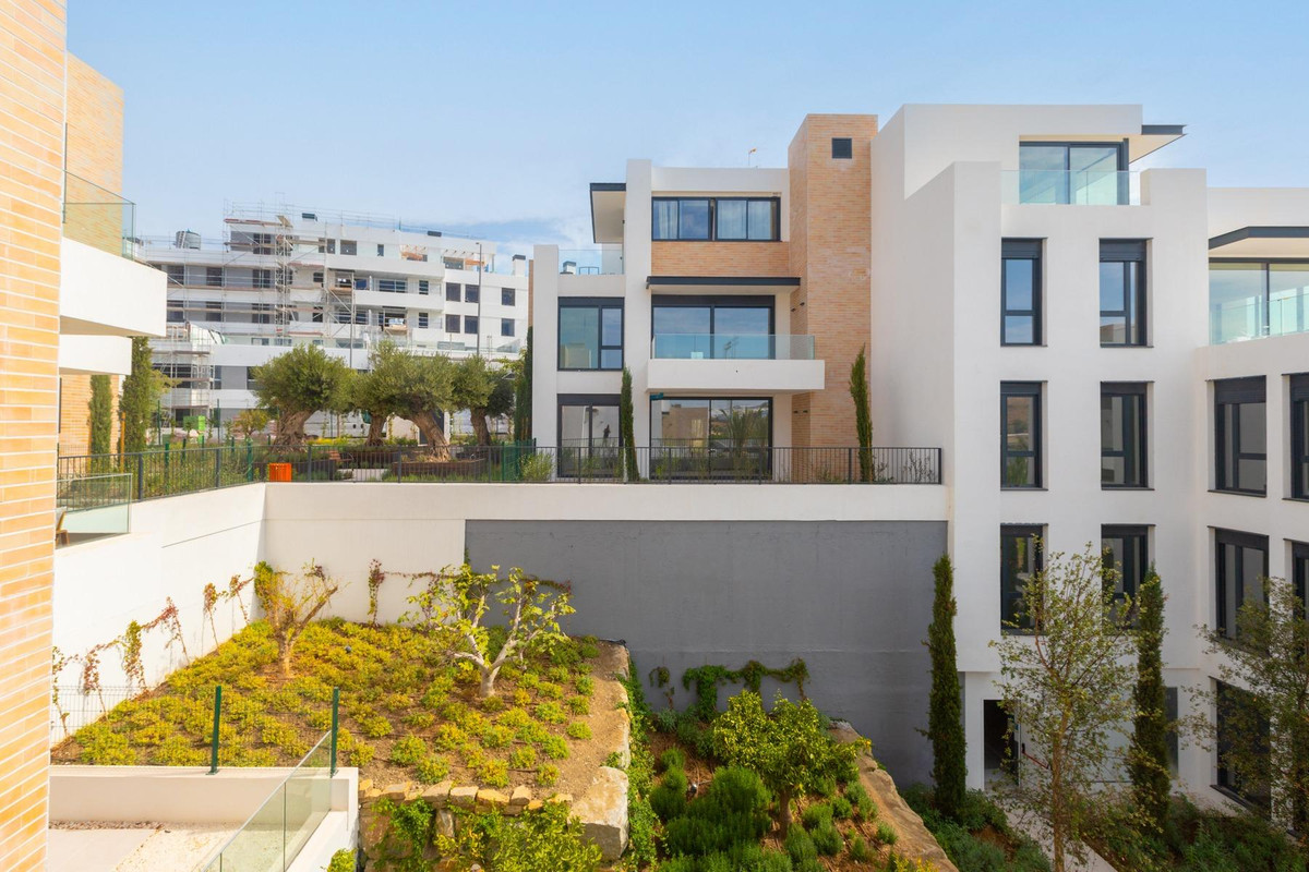 Appartement te koop in Estepona | 2 slaapkamers H5330170