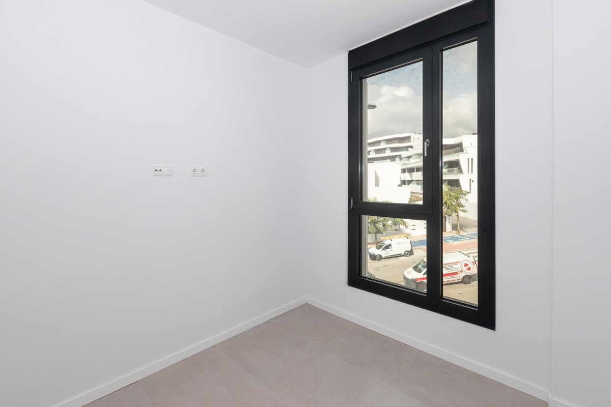 Appartement te koop in Estepona | 2 slaapkamers H5330170