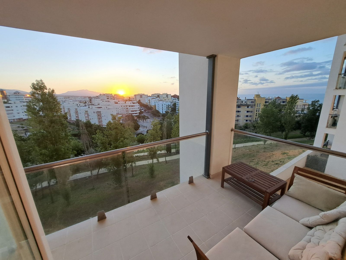 Penthouse te koop in Estepona | 2 slaapkamers H5330602