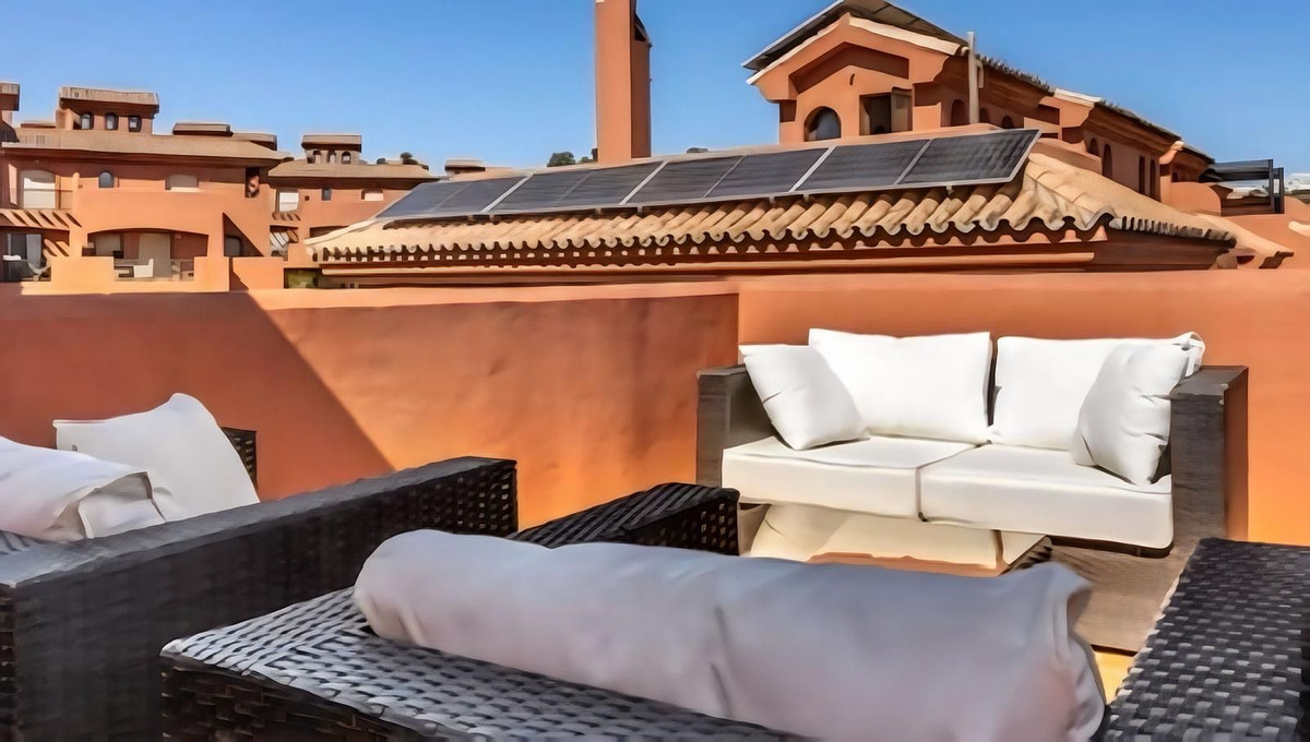 Appartement te koop in Estepona | 3 slaapkamers H5332702