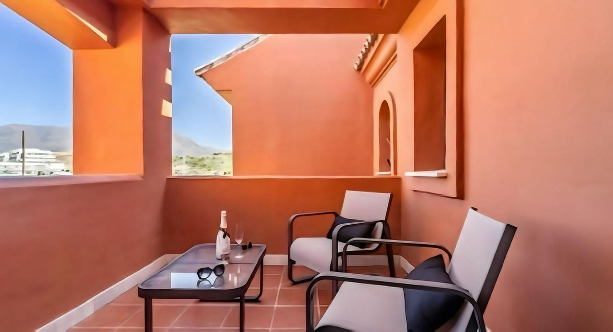 Appartement te koop in Estepona | 3 slaapkamers H5332702