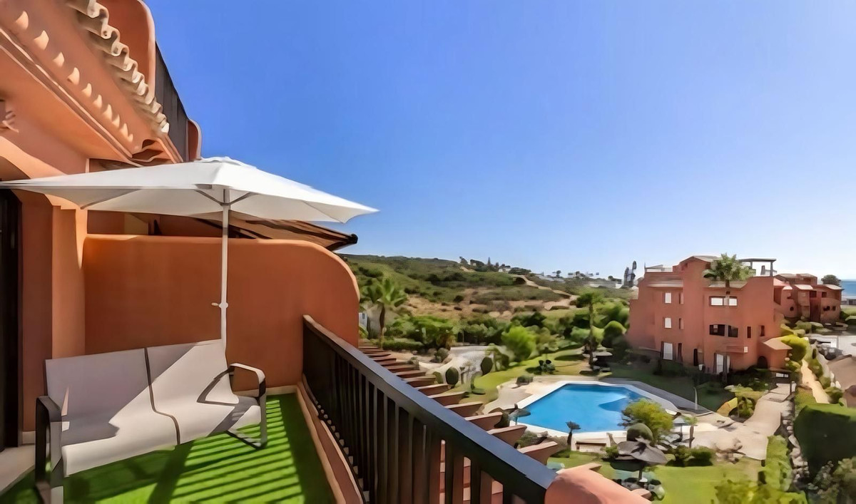 Appartement te koop in Estepona | 3 slaapkamers H5332702