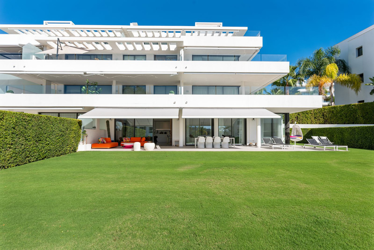 Appartement te koop in Estepona | 3 slaapkamers H5333014