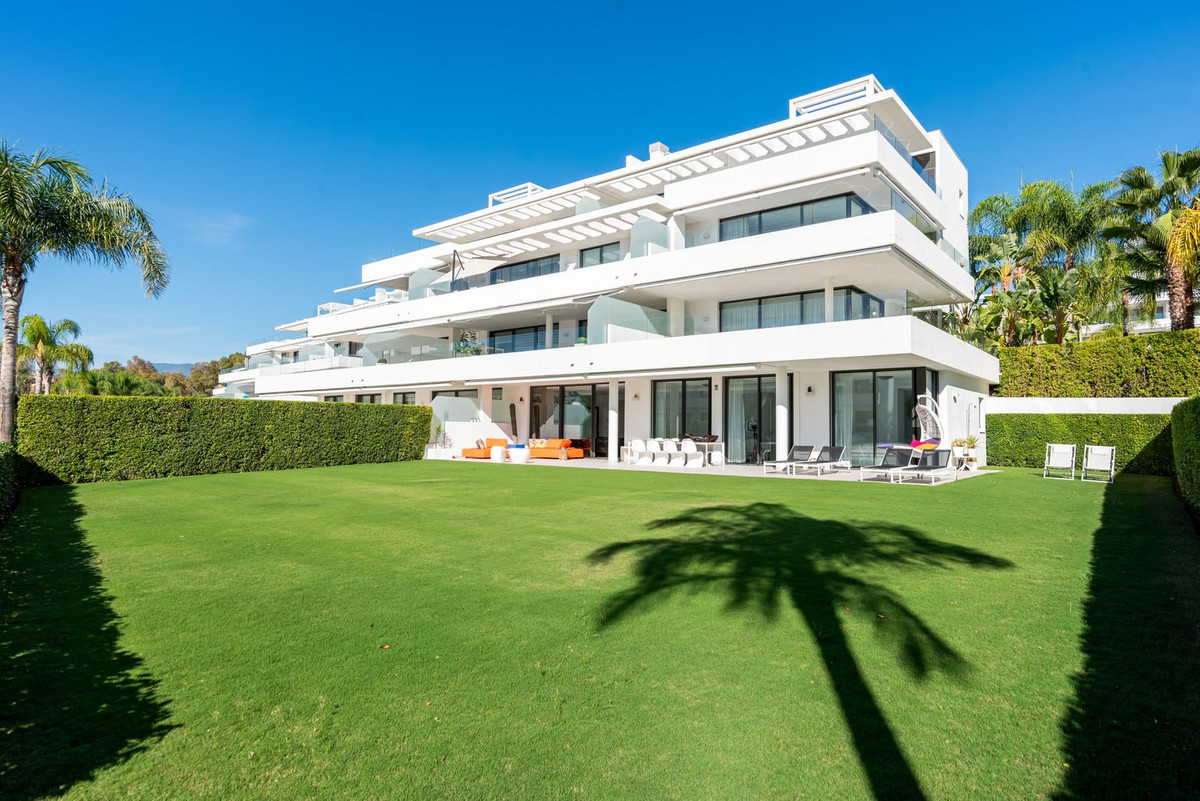 Appartement te koop in Estepona | 3 slaapkamers H5333014