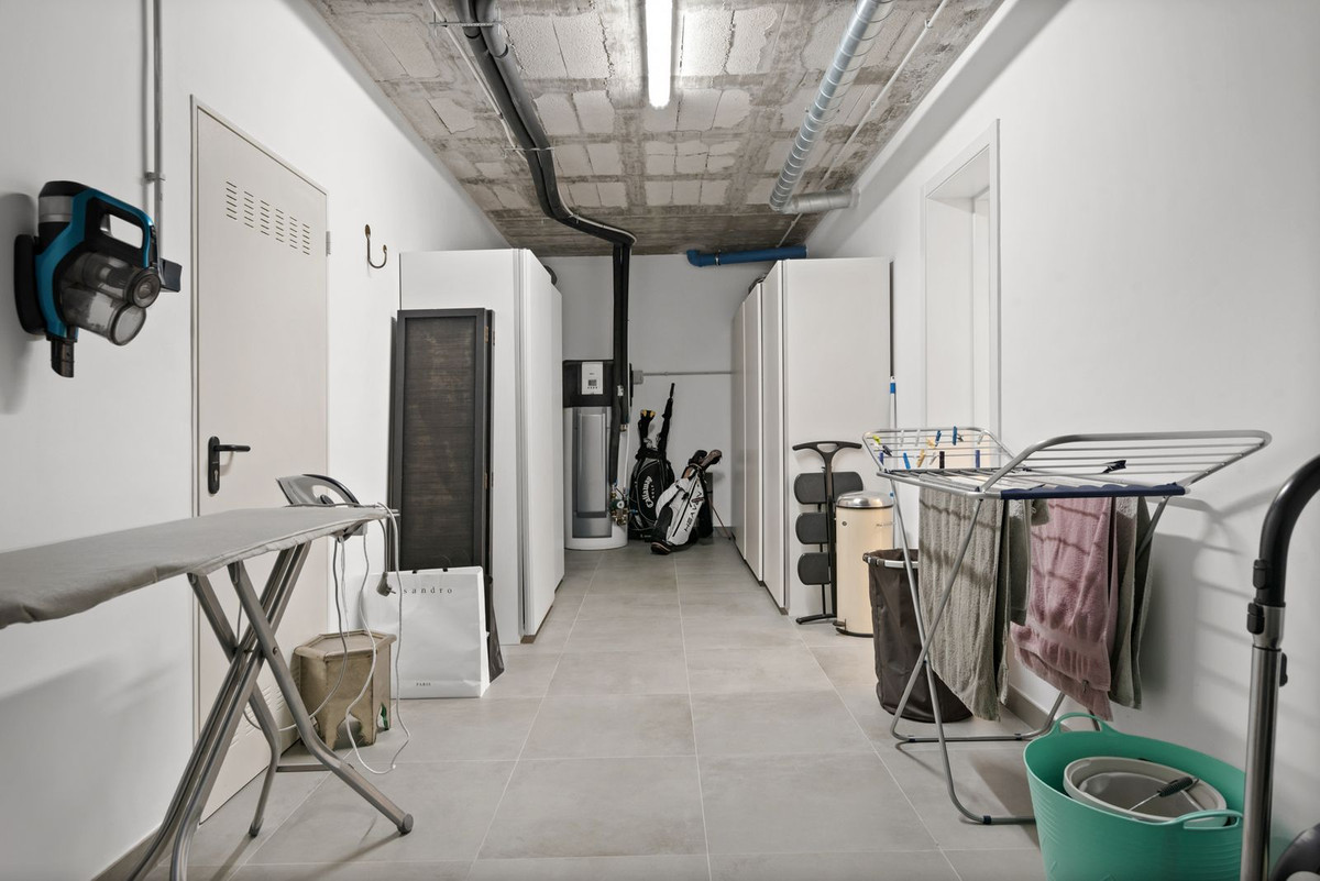 Appartement te koop in Estepona | 3 slaapkamers H5333014