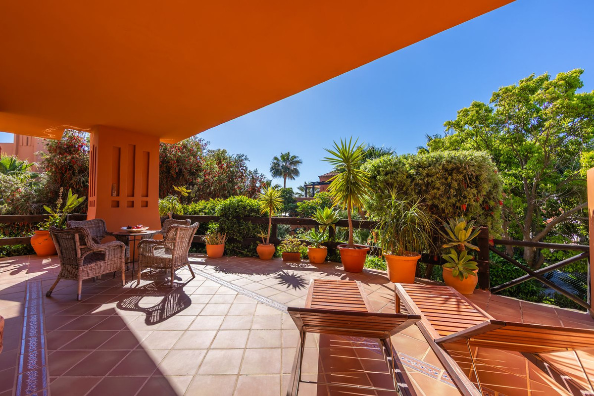 Appartement te koop in Estepona | 2 slaapkamers H5333104
