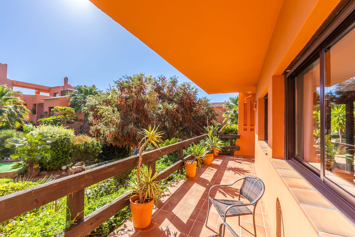Appartement te koop in Estepona | 2 slaapkamers H5333104