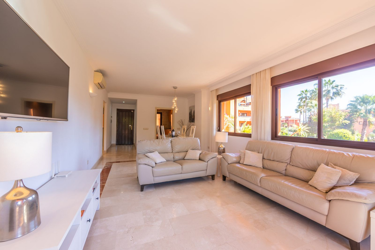 Appartement te koop in Estepona | 2 slaapkamers H5333104