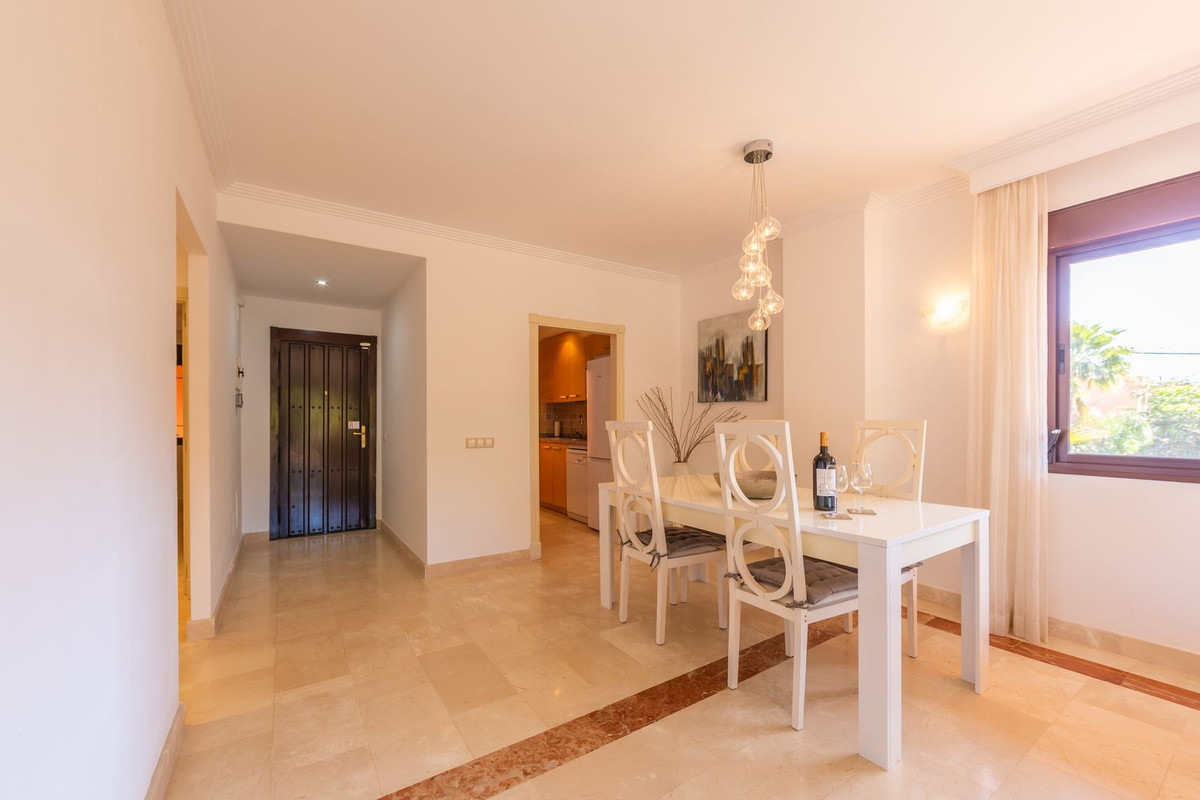 Appartement te koop in Estepona | 2 slaapkamers H5333104