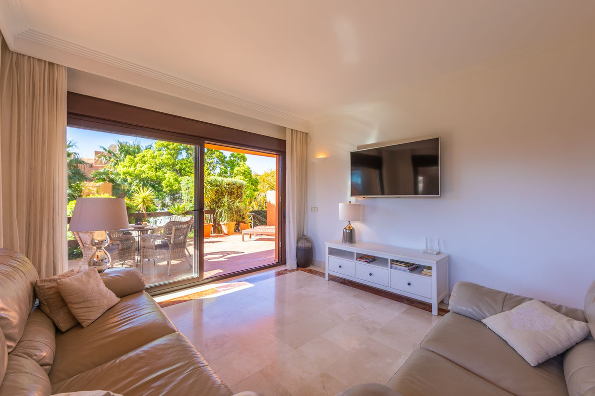 Appartement te koop in Estepona | 2 slaapkamers H5333104