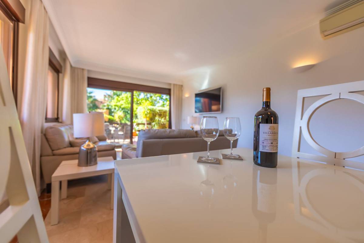 Appartement te koop in Estepona | 2 slaapkamers H5333104