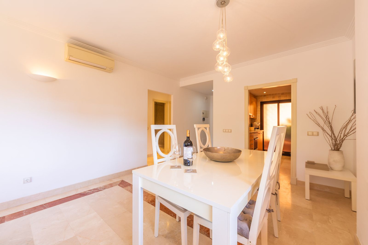 Appartement te koop in Estepona | 2 slaapkamers H5333104