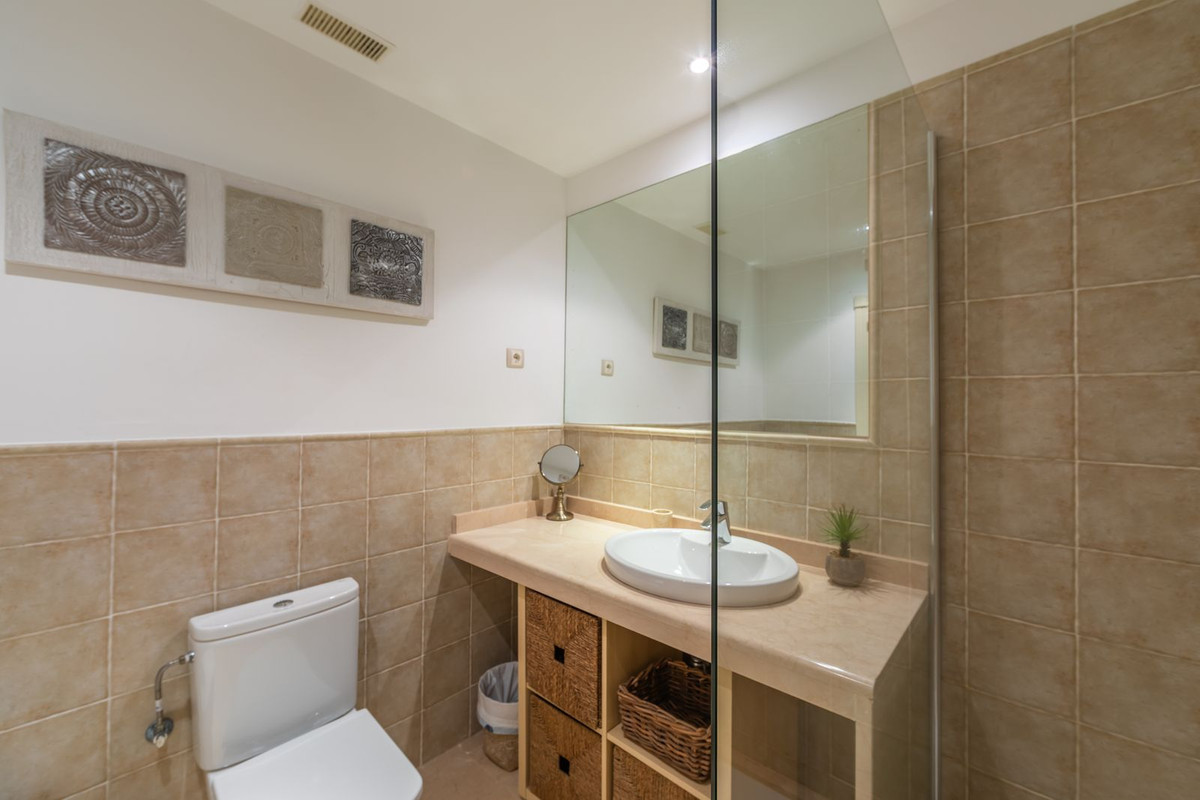 Appartement te koop in Estepona | 2 slaapkamers H5333104