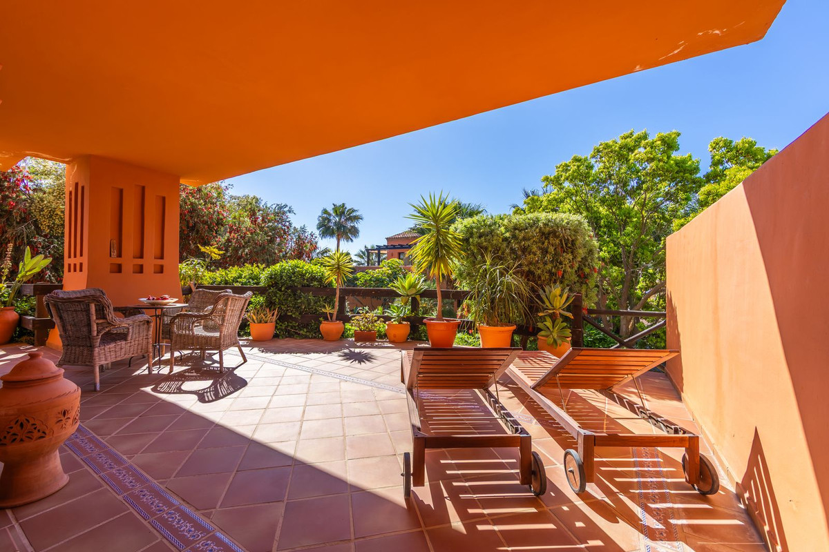Appartement te koop in Estepona | 2 slaapkamers H5333104