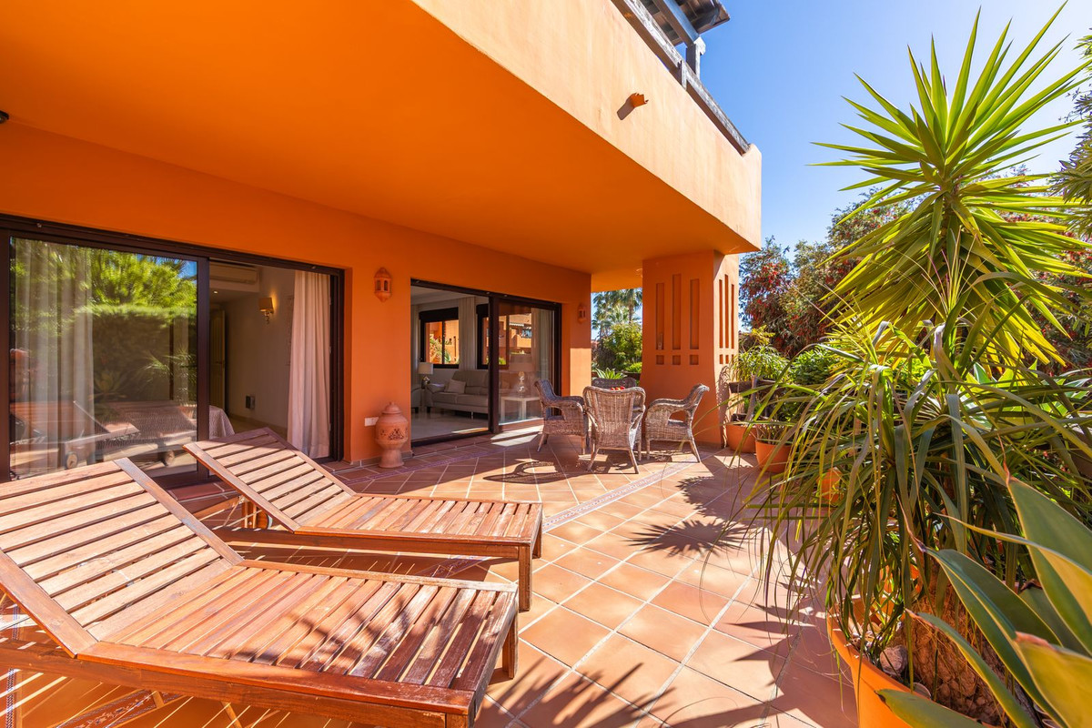 Appartement te koop in Estepona | 2 slaapkamers H5333104