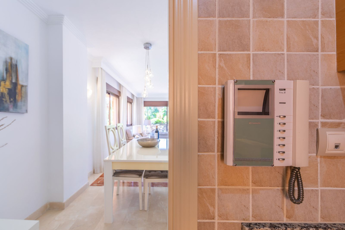 Appartement te koop in Estepona | 2 slaapkamers H5333104