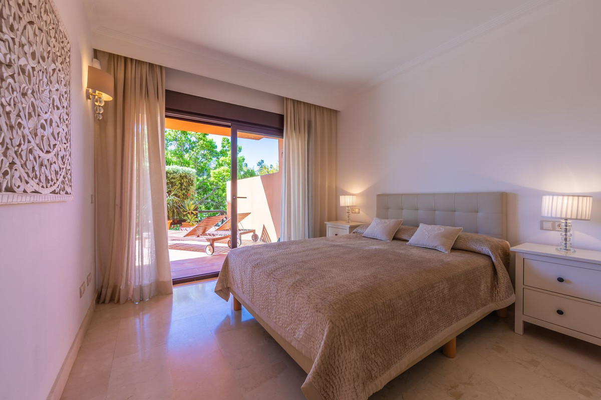 Appartement te koop in Estepona | 2 slaapkamers H5333104