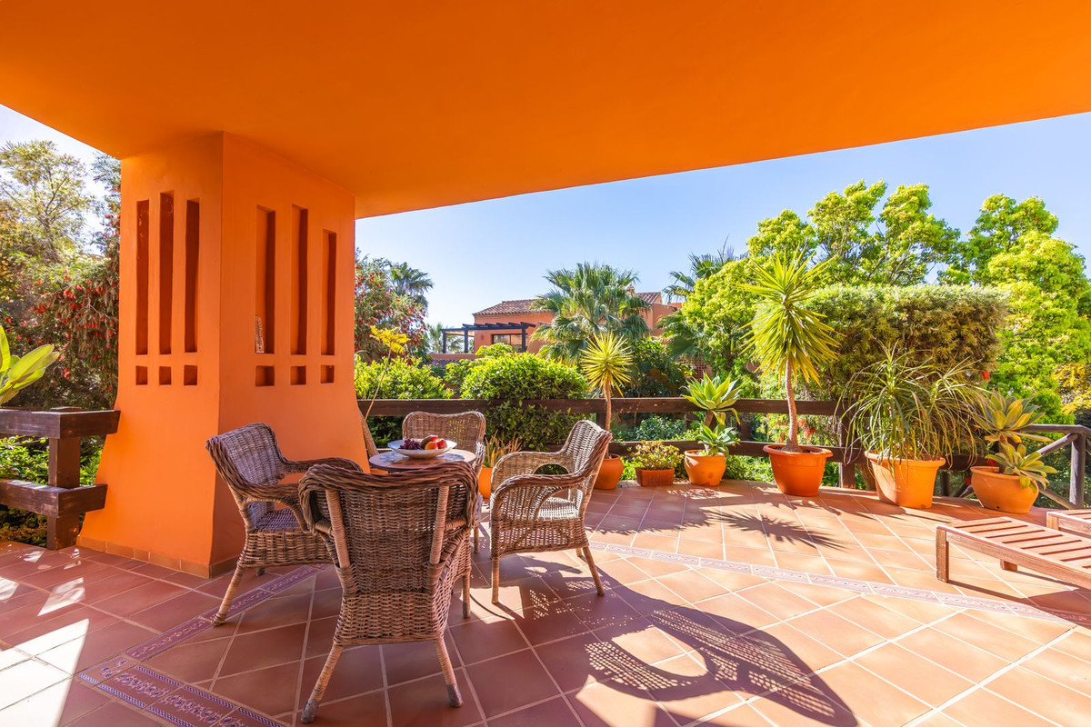 Appartement te koop in Estepona | 2 slaapkamers H5333104