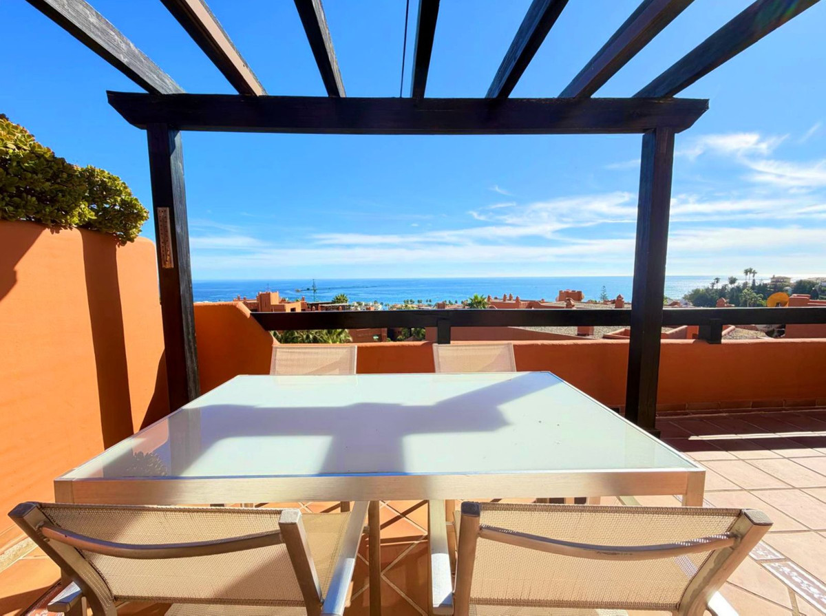 Penthouse te koop in Estepona | 2 slaapkamers H5333236