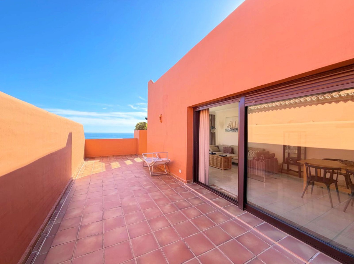 Penthouse te koop in Estepona | 2 slaapkamers H5333236