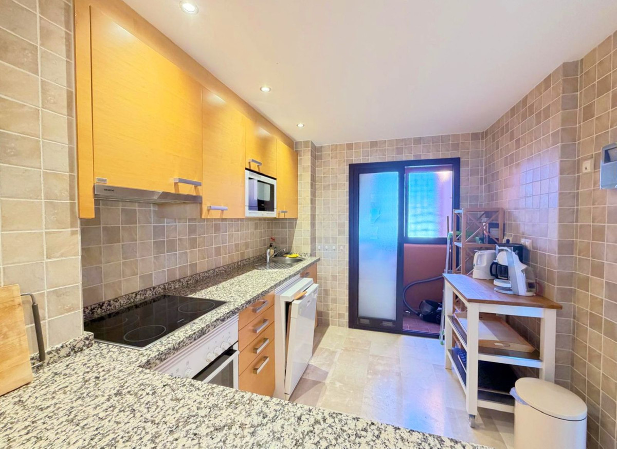 Penthouse te koop in Estepona | 2 slaapkamers H5333236