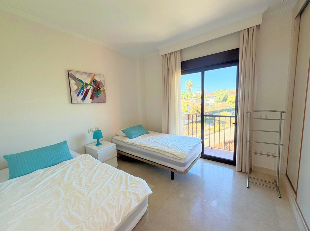 Penthouse te koop in Estepona | 2 slaapkamers H5333236