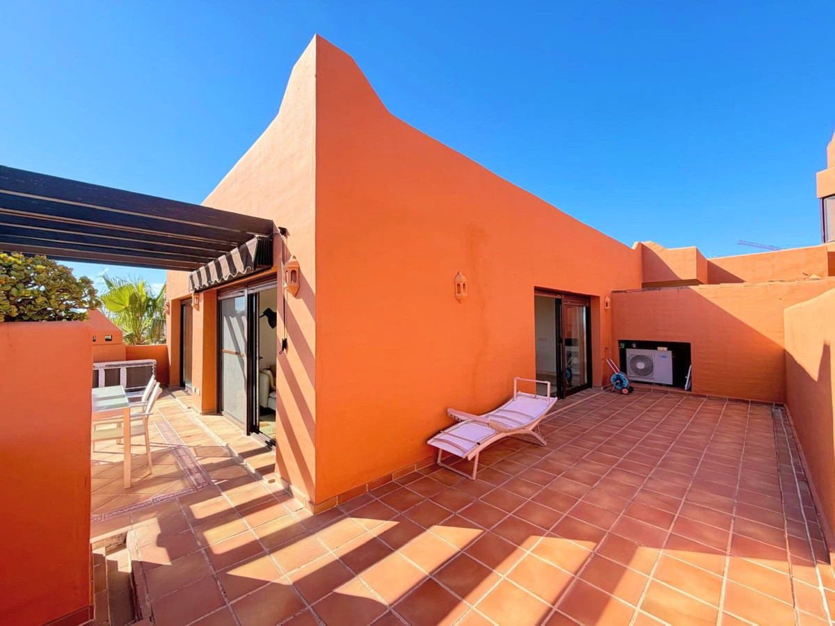 Penthouse te koop in Estepona | 2 slaapkamers H5333236