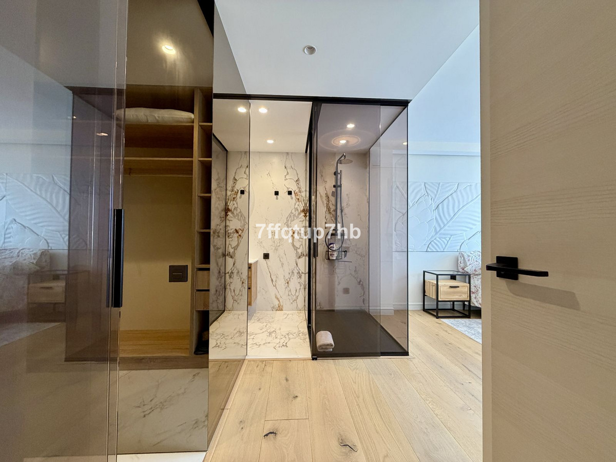 Penthouse te koop in Estepona | 3 slaapkamers H5333284