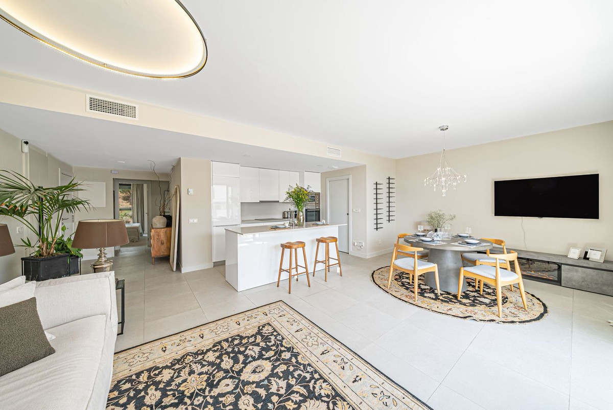 Appartement te koop in Estepona | 3 slaapkamers H5333317