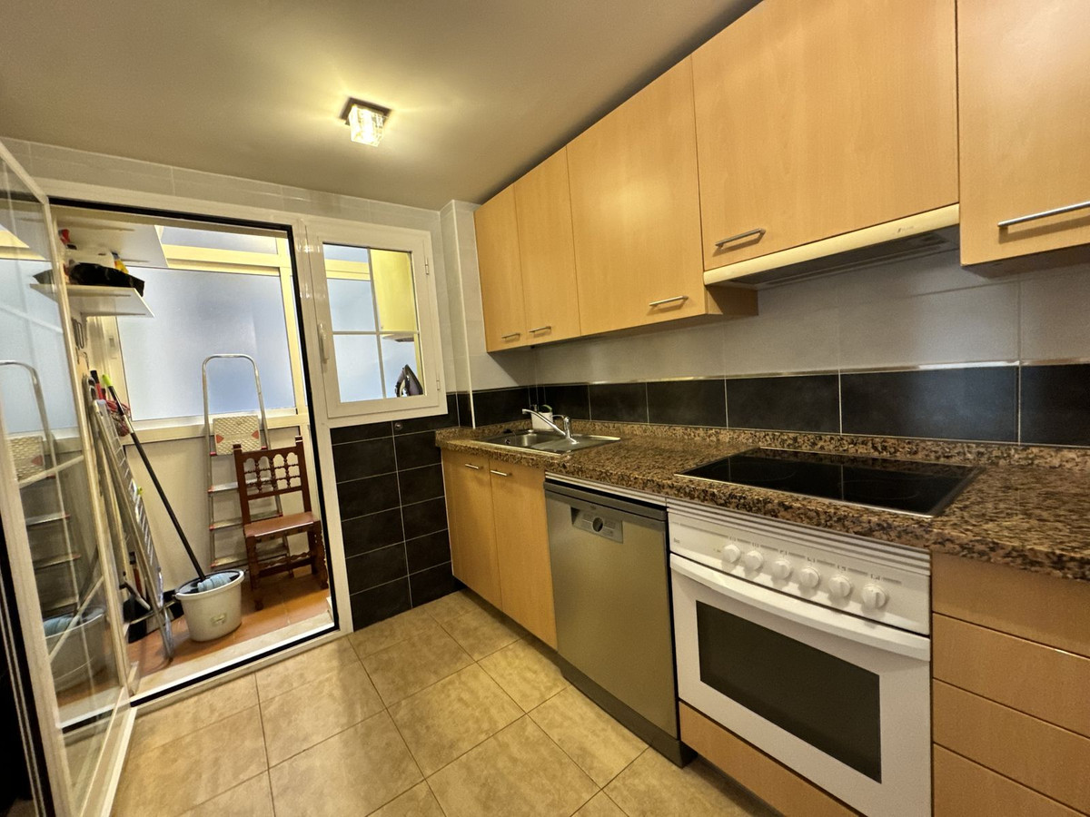 Appartement te koop in Estepona | 2 slaapkamers H5333404