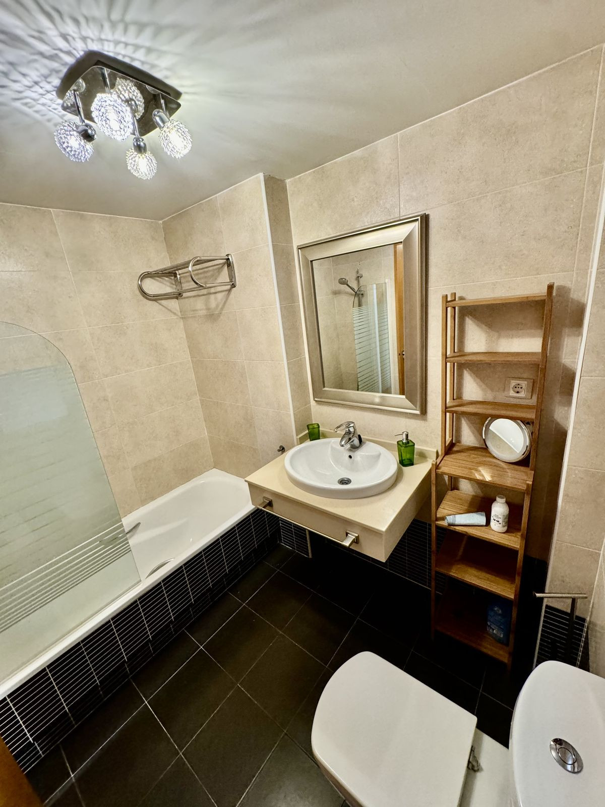 Appartement te koop in Estepona | 2 slaapkamers H5333404