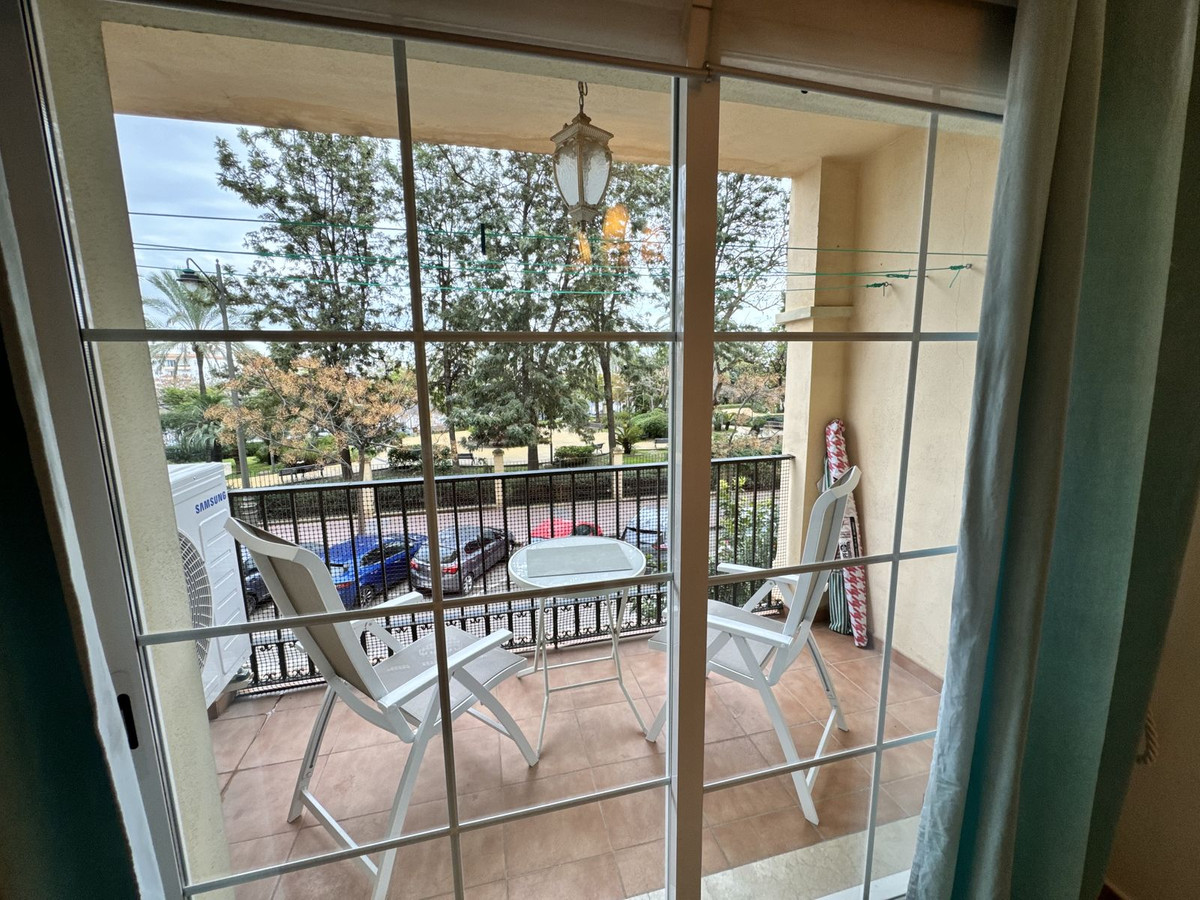 Appartement te koop in Estepona | 2 slaapkamers H5333404