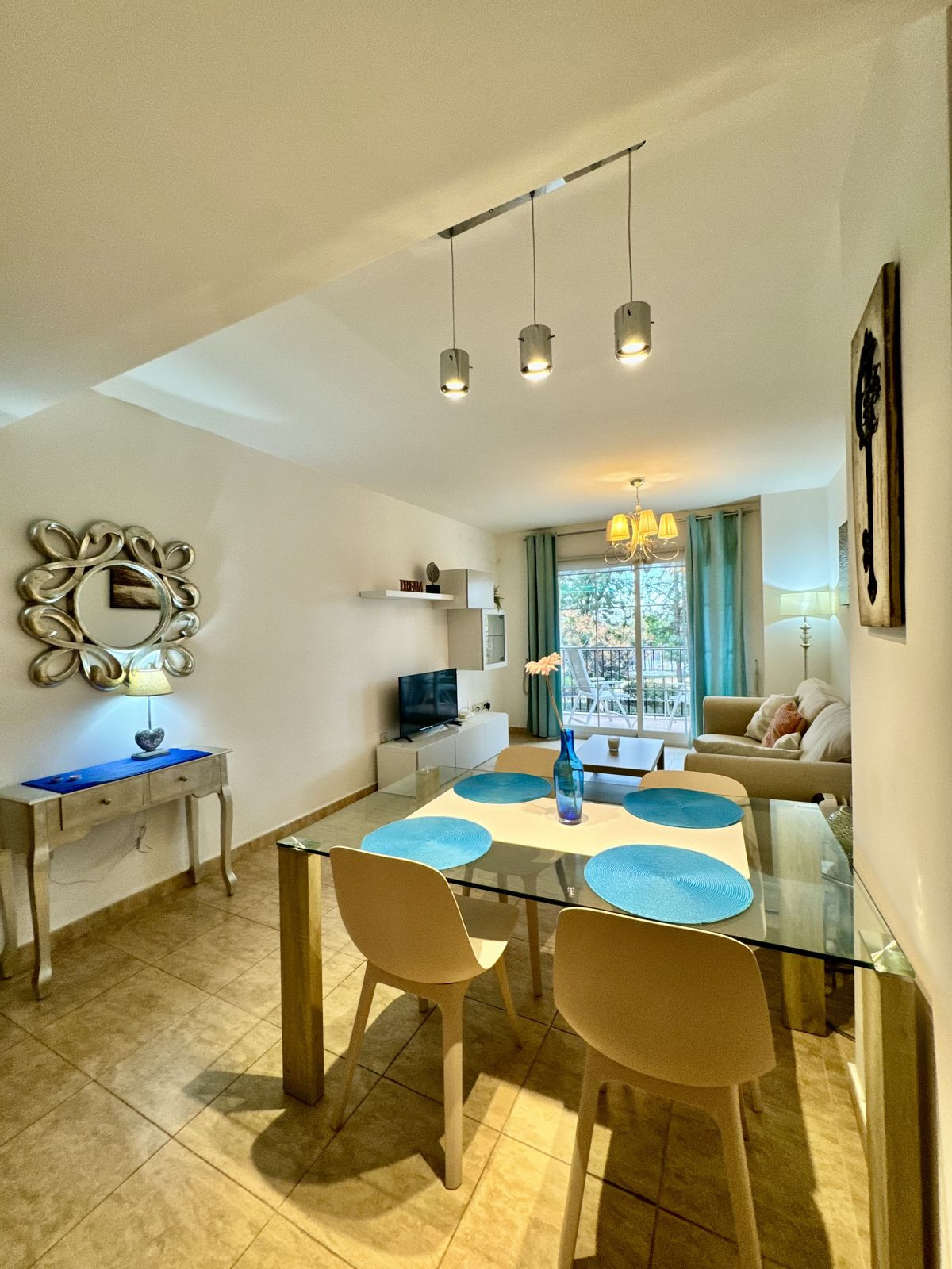 Appartement te koop in Estepona | 2 slaapkamers H5333404