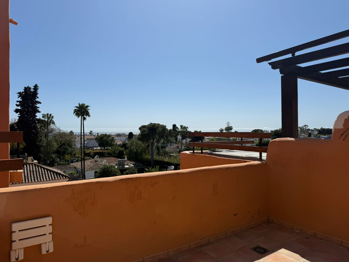 Duplex te koop in Estepona | 3 slaapkamers H5333644