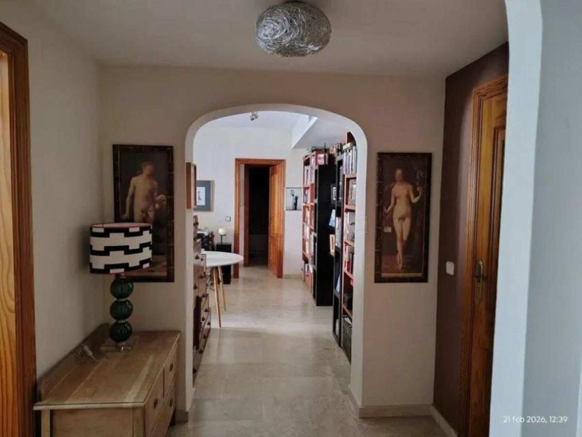 Penthouse te koop in Estepona | 4 slaapkamers H5335135