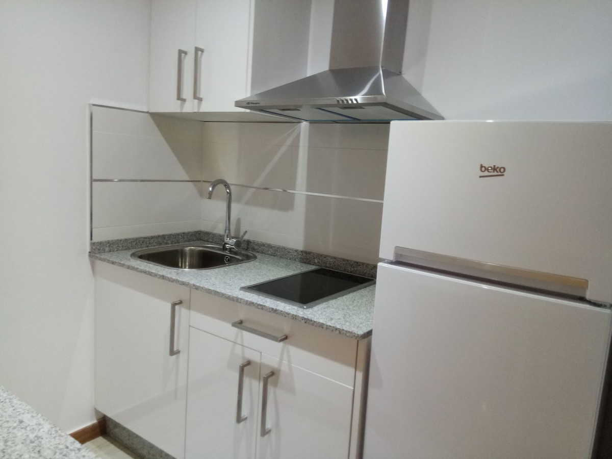 Appartement te koop in Estepona | 0 slaapkamers H5335288