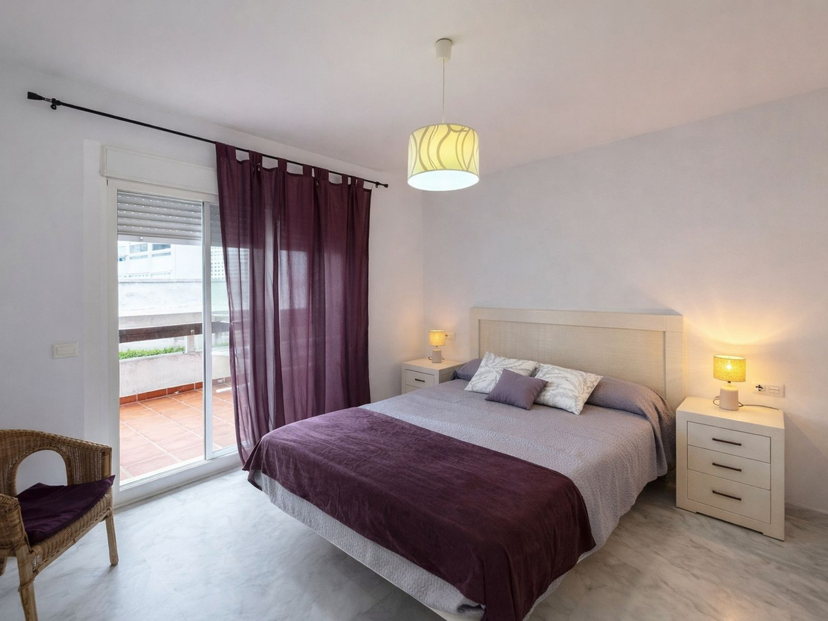 Appartement te koop in Estepona | 3 slaapkamers H5335429