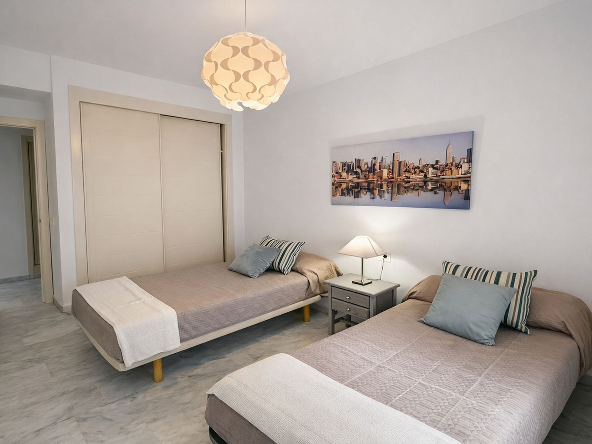 Appartement te koop in Estepona | 3 slaapkamers H5335429