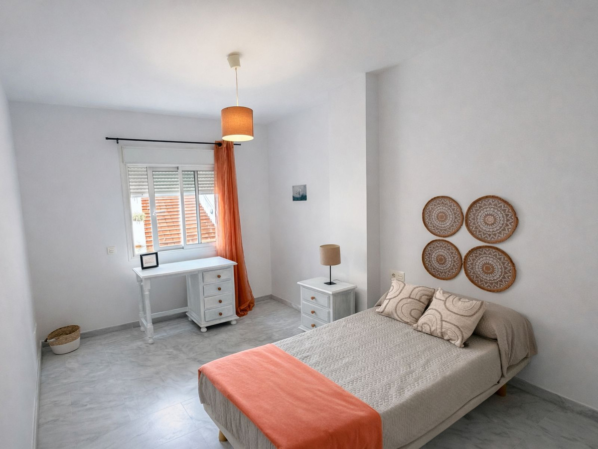 Appartement te koop in Estepona | 3 slaapkamers H5335429