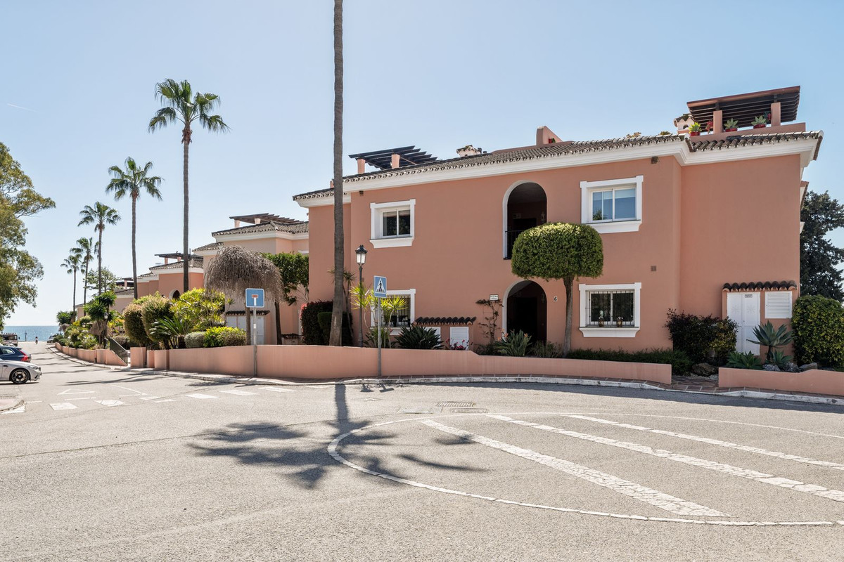 Penthouse te koop in Estepona | 2 slaapkamers H5335552