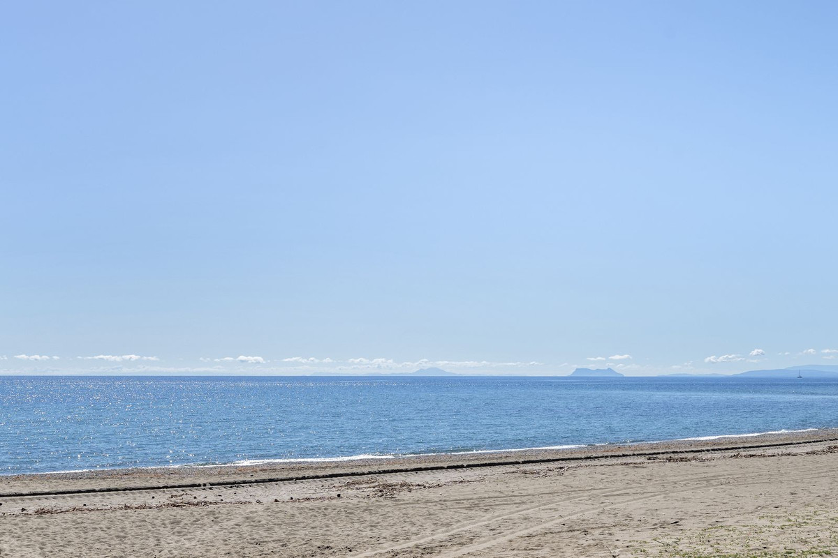Penthouse te koop in Estepona | 2 slaapkamers H5335552