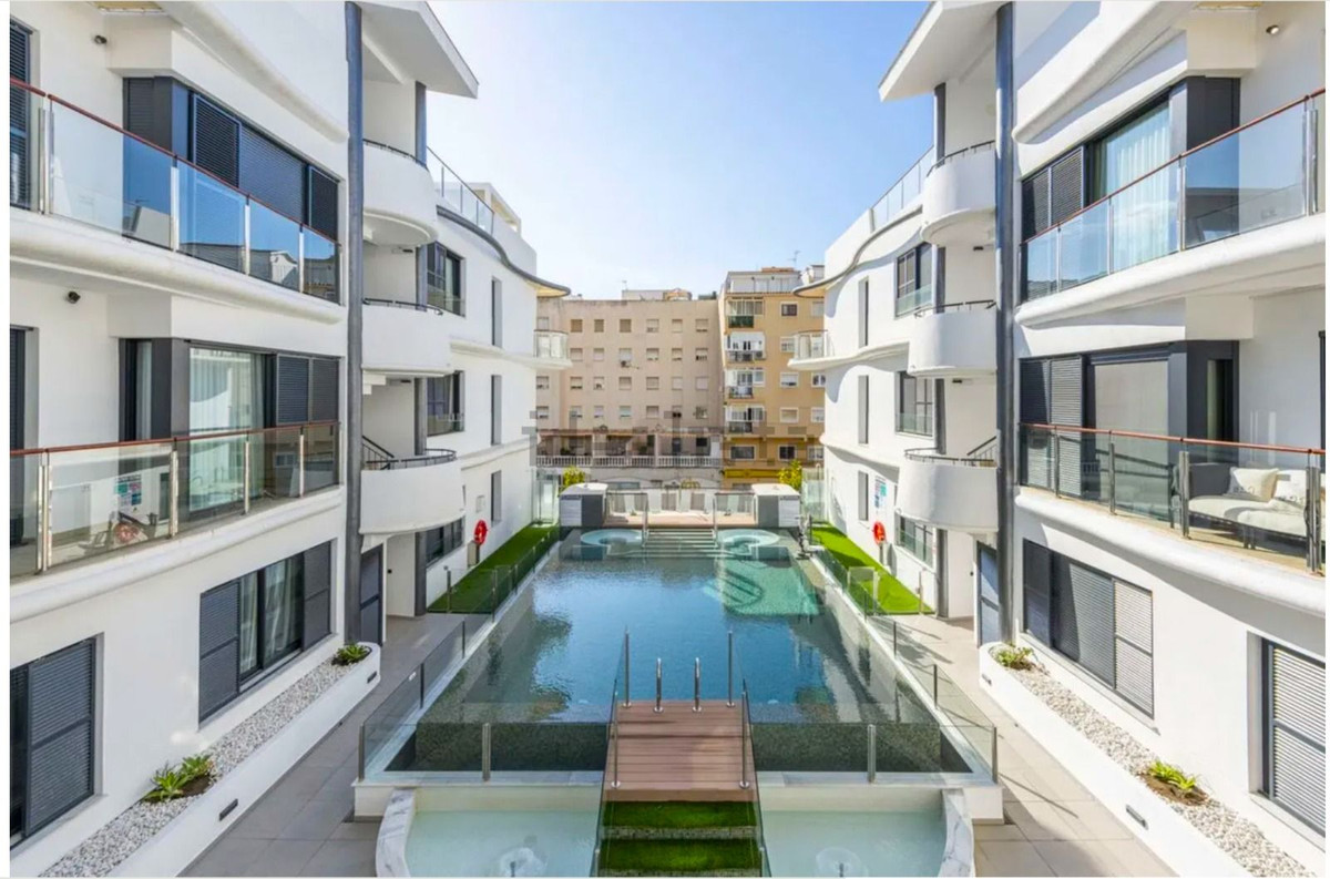 Appartement te koop in Estepona | 1 slaapkamers H5335588